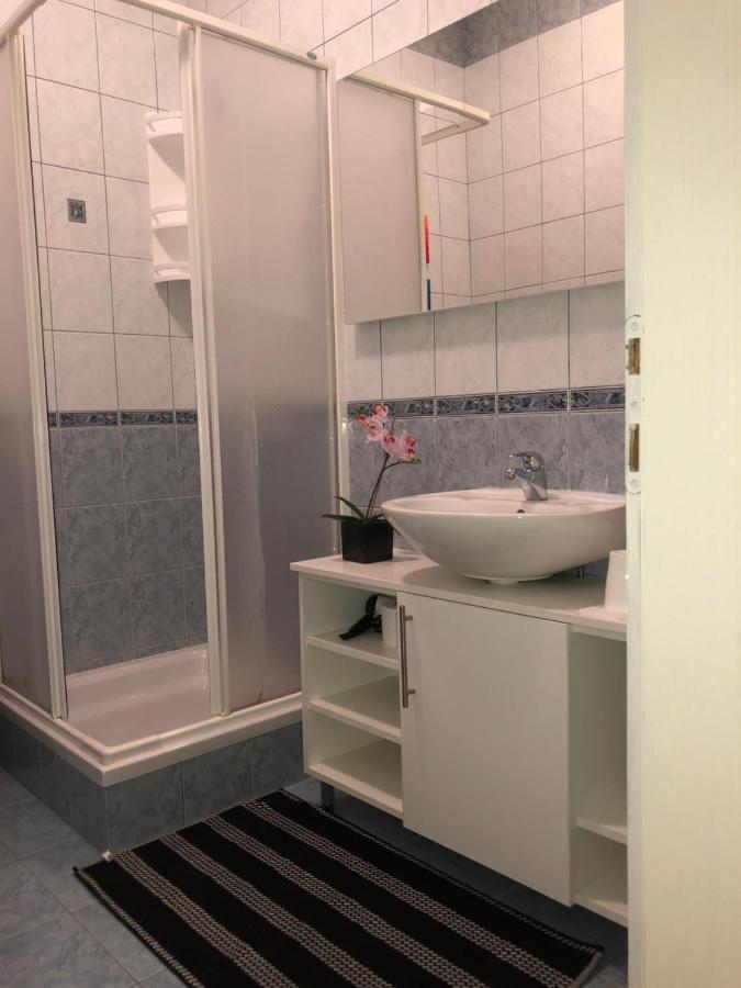 Apartment Natasa Palit Экстерьер фото